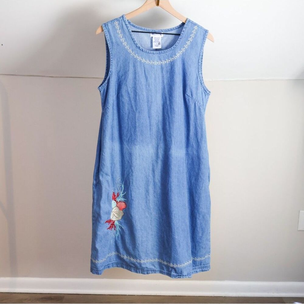 VTG Blair denim shift dress with shell embroidery Medium